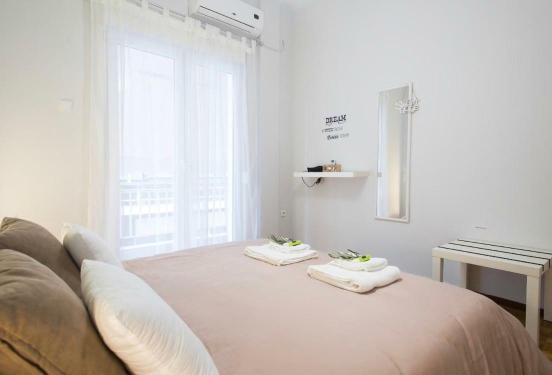 Olive Tree Apartment Of Athens - City Center Екстериор снимка