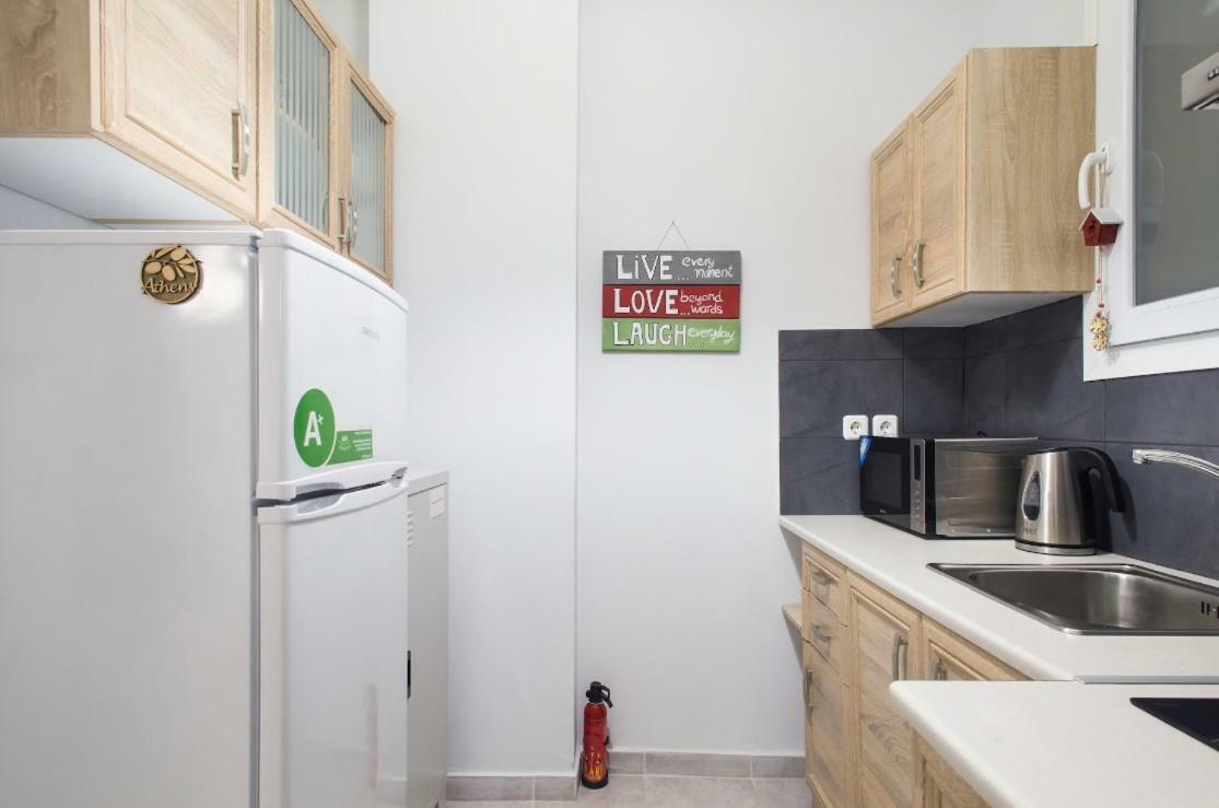 Olive Tree Apartment Of Athens - City Center Екстериор снимка