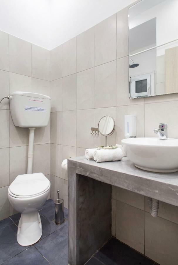 Olive Tree Apartment Of Athens - City Center Екстериор снимка